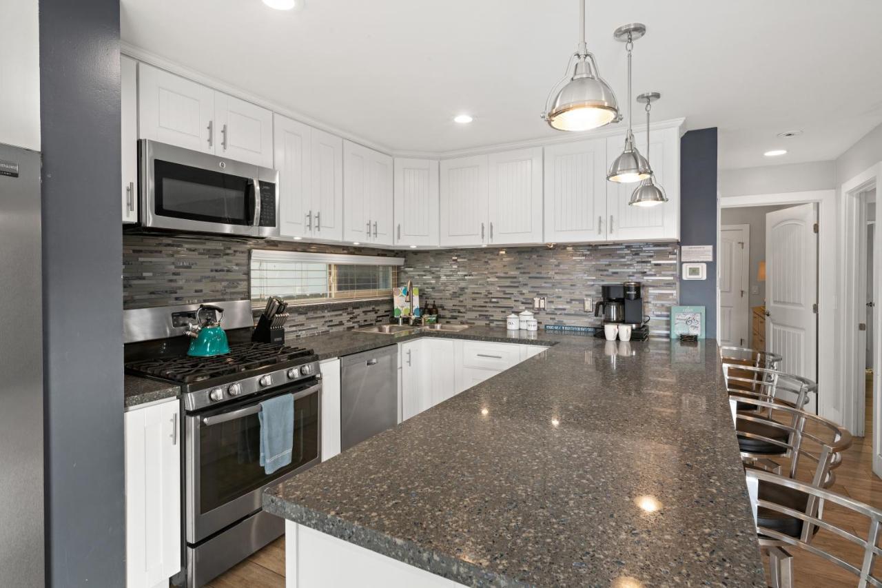 Stunning Beach Home - Large Patio, Parking, Ac & Dog Friendly! San Diego Extérieur photo
