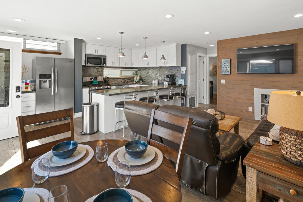 Stunning Beach Home - Large Patio, Parking, Ac & Dog Friendly! San Diego Extérieur photo